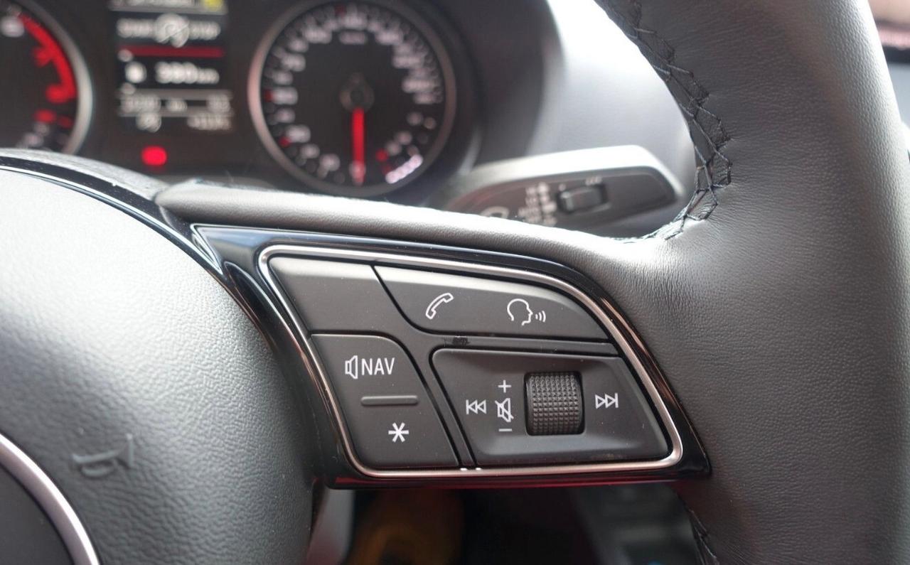 Audi Q2 35 TFSI Admired Advanced Manuale Navi Camera