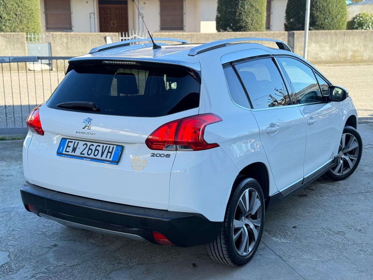 Peugeot 2008 1.6 Benzina FULL OPT 2014 TETTO PANORAMICO