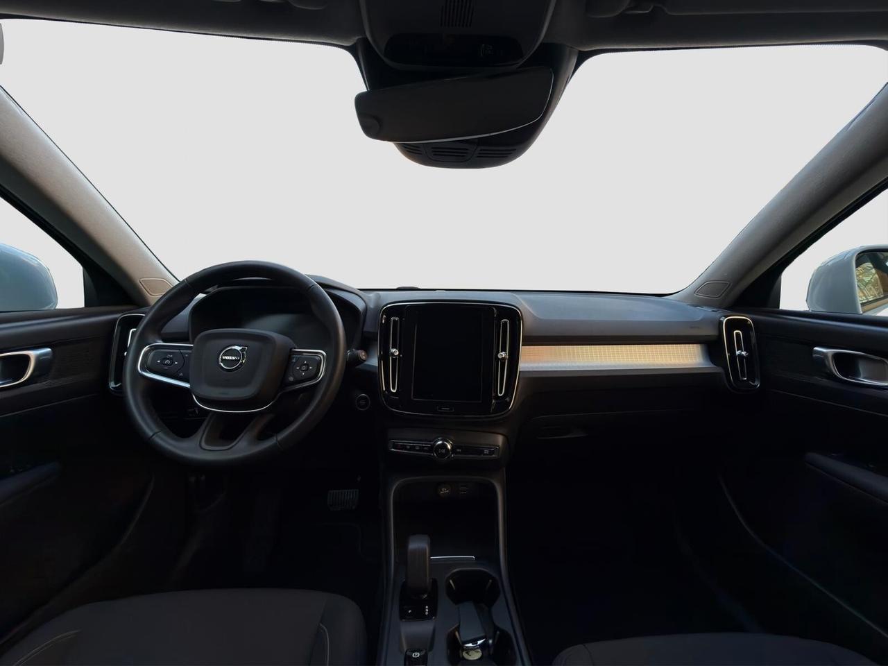 Volvo XC40 T3 Momentum Pro Automatico