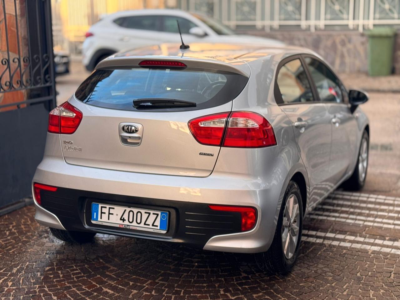 Kia Rio 1.1 CRDi 5p. Cool