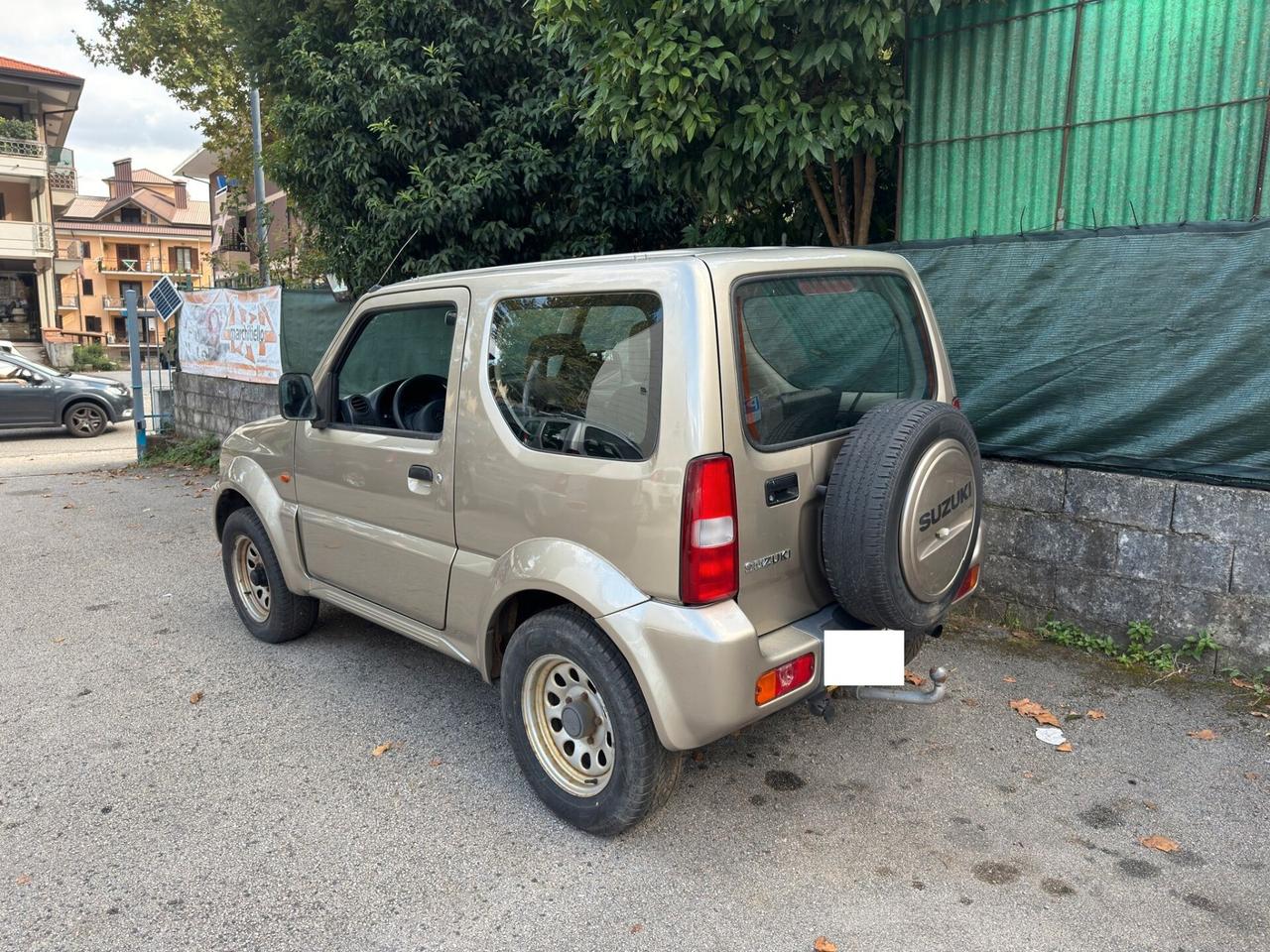 Suzuki Jimny 1.5 DDiS cat 4WD diesel Gancio di traino