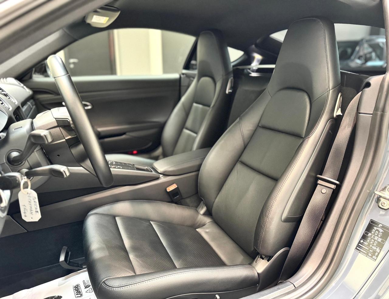 Porsche 718 Cayman 2.0