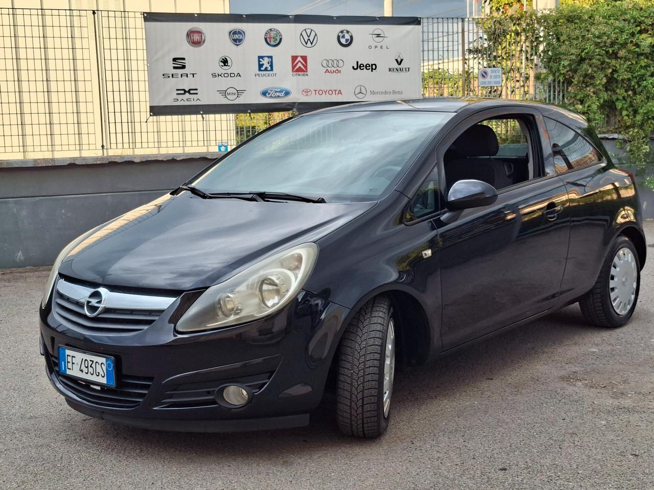 Opel Corsa 1.2 3 porte Sport