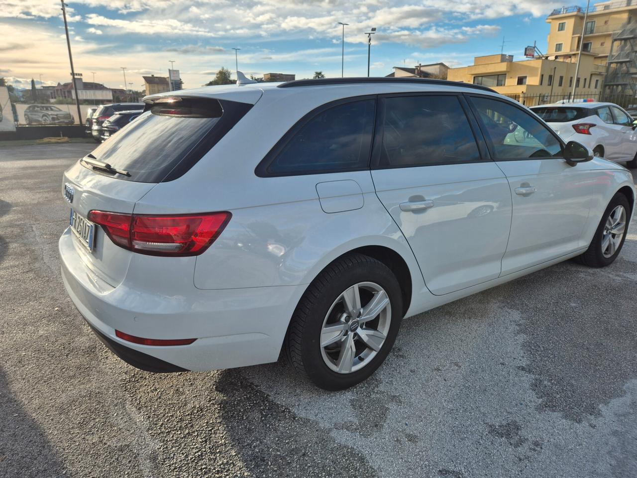 Audi A4 2.0 TDI 150 CV ultra S tronic Sport