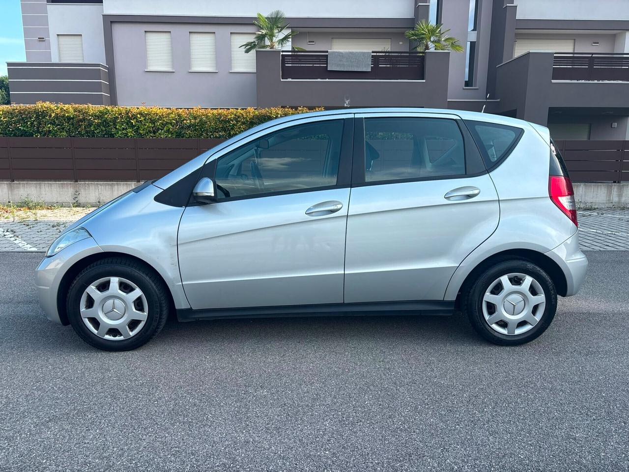 Mercedes-benz A 150 BlueEFFICIENCY