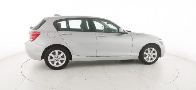 BMW 120 d 5p. Unique - CAMBIO AUTOMATICO