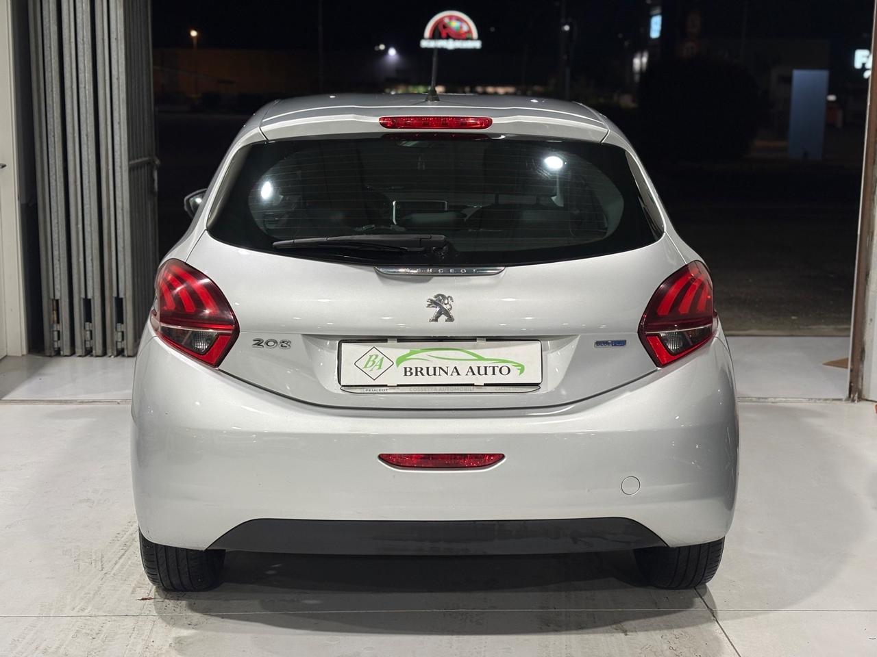 Peugeot 208 BlueHDi 75 5 porte Allure