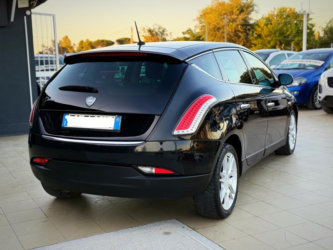 Lancia Delta 1.6 MJT DPF Selectronic Platinum