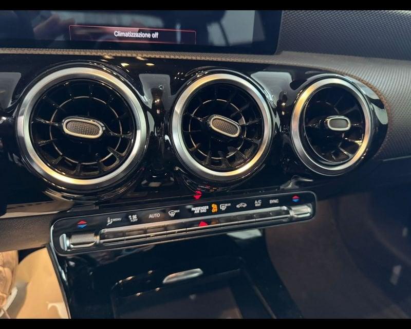 Mercedes-Benz Classe A (W177) A 180 d Automatic Sport