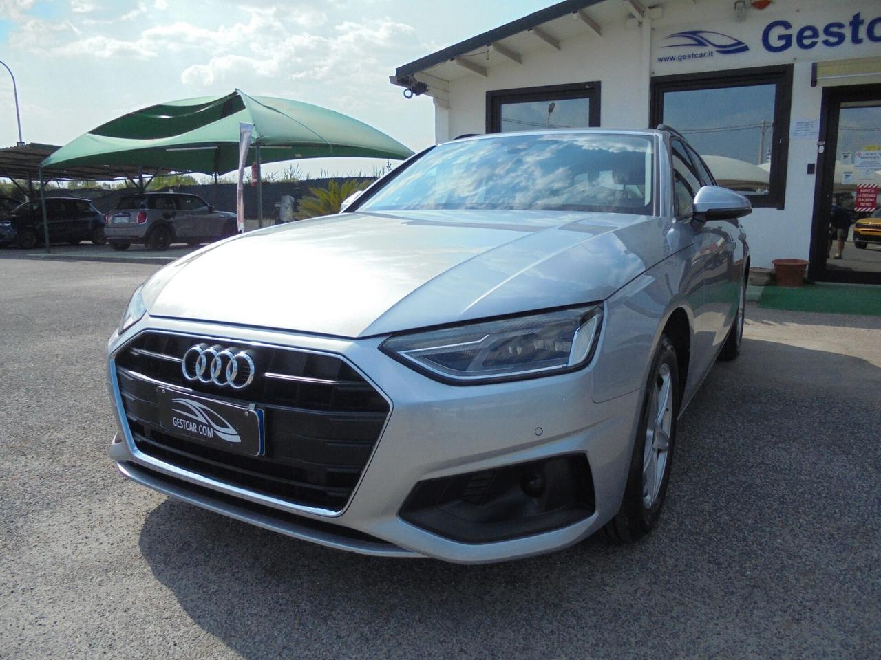 Audi A4 Avant 40 TDI S tronic Business