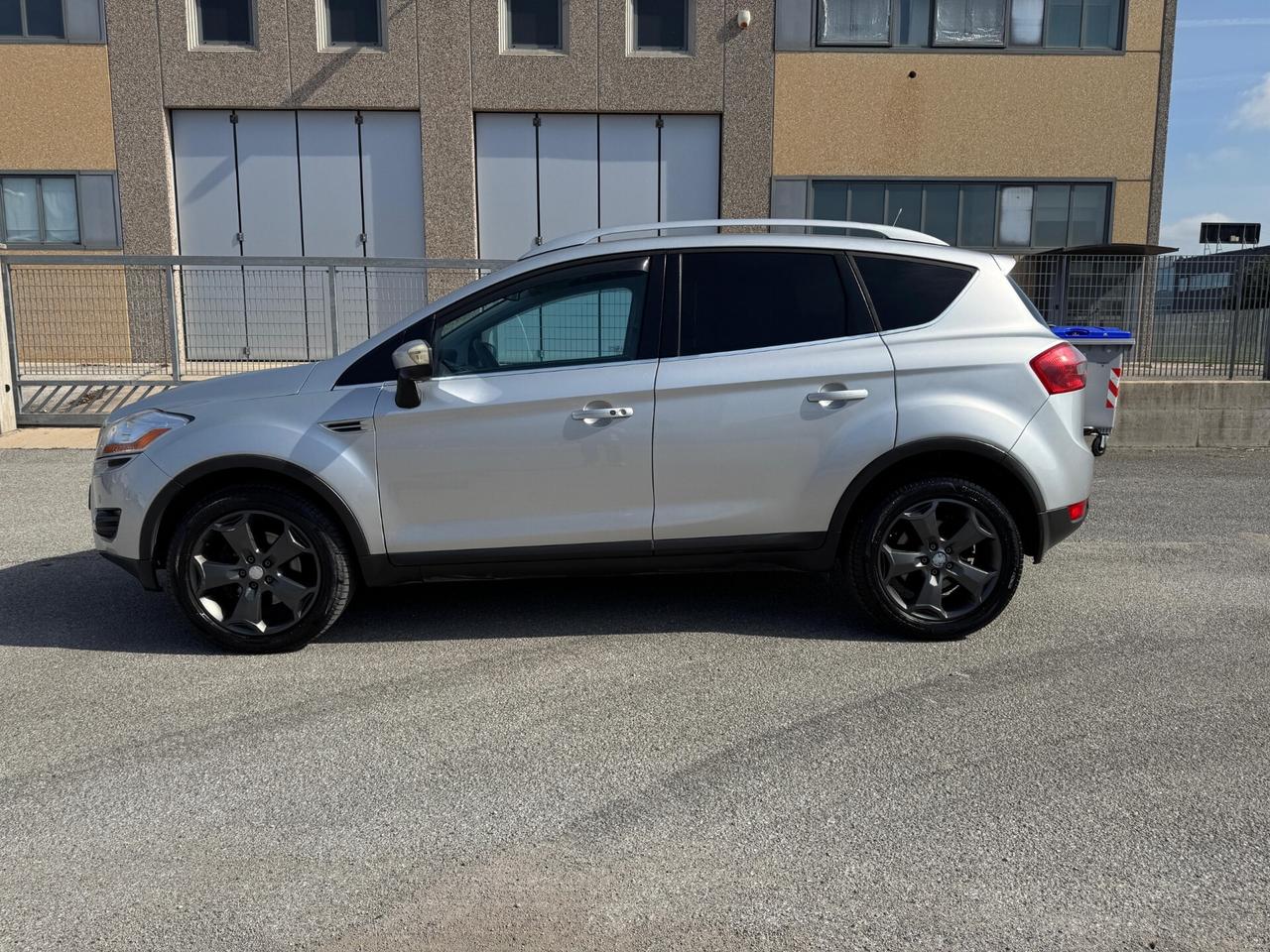 Ford Kuga 2.0 TDCi 4WD Titanium GARANZIA 12m