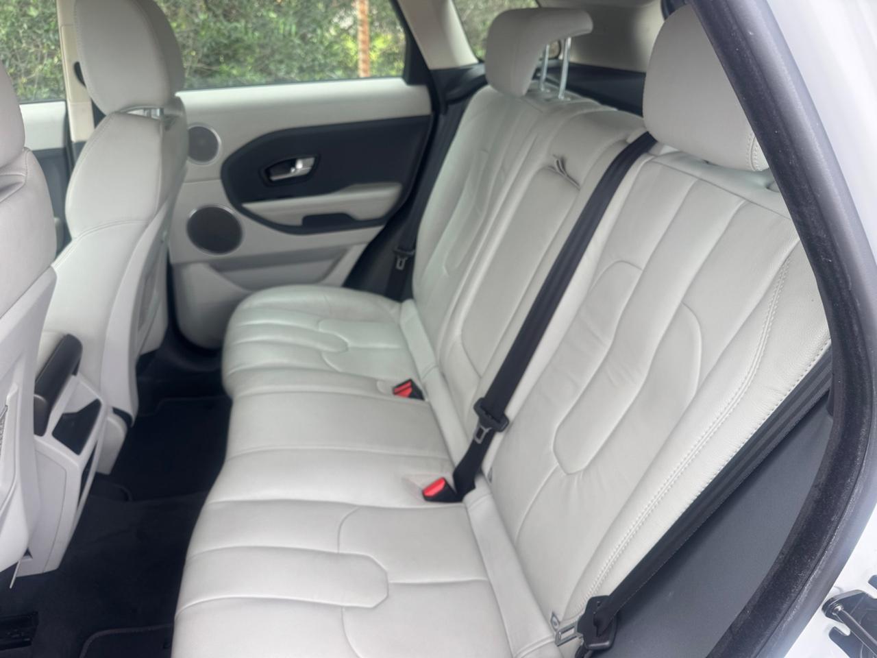 Land Rover Range Evoque 2.2 TD4 5p. Prestige