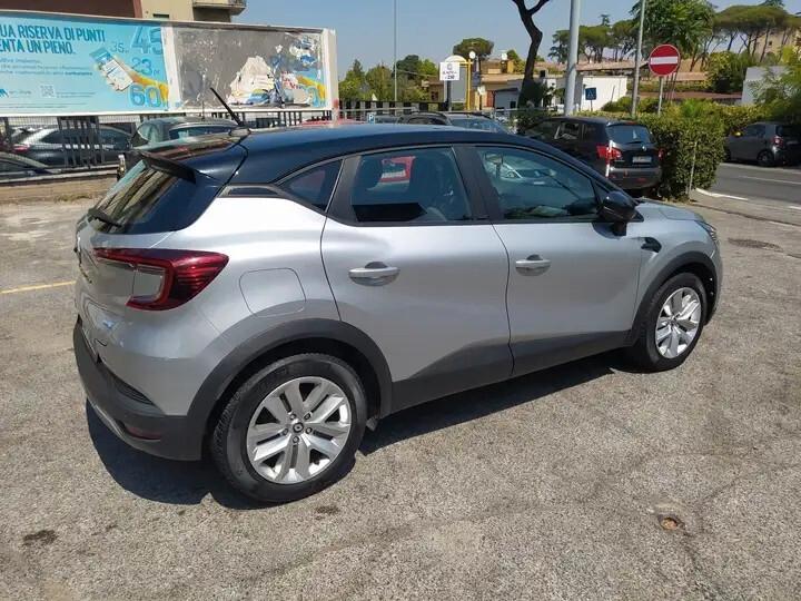 Renault Captur Plug-in Hybrid E-Tech 160 CV Initiale Paris