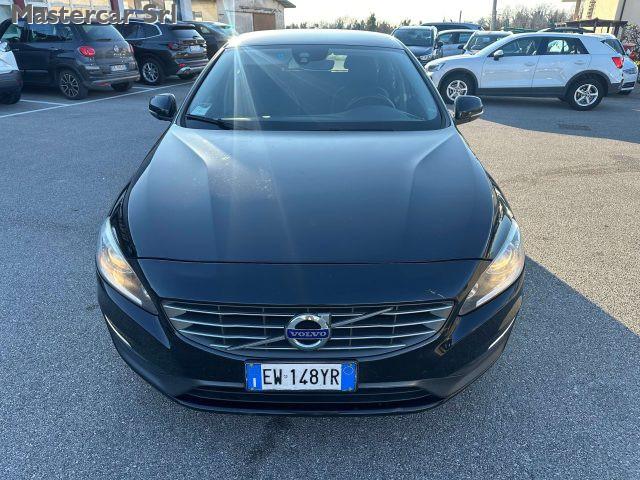 VOLVO V60 V60 I 2014 2.0 d3 Momentum tg. EW148YR