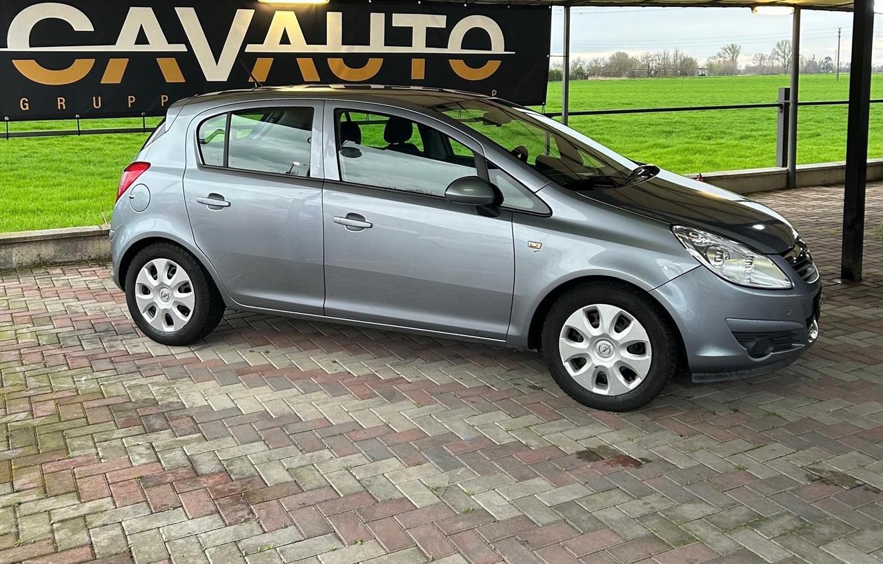 Opel Corsa 1.2 5 porte Enjoy GPL