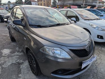 Lancia Ypsilon 1.2 GOLD 5 Porte BENZ.Neopatent. 69cv my19