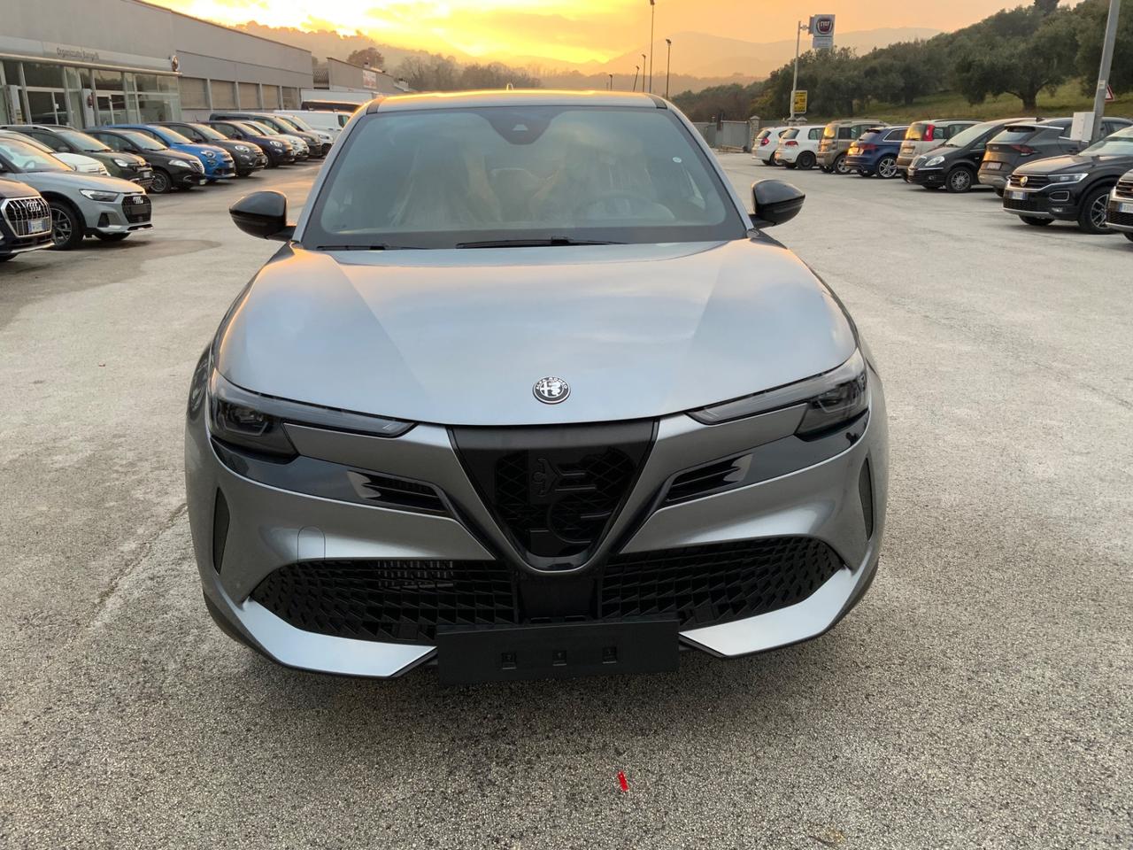 Alfa Romeo Junior 1.2 136 CV Hybrid eDCT6 Speciale