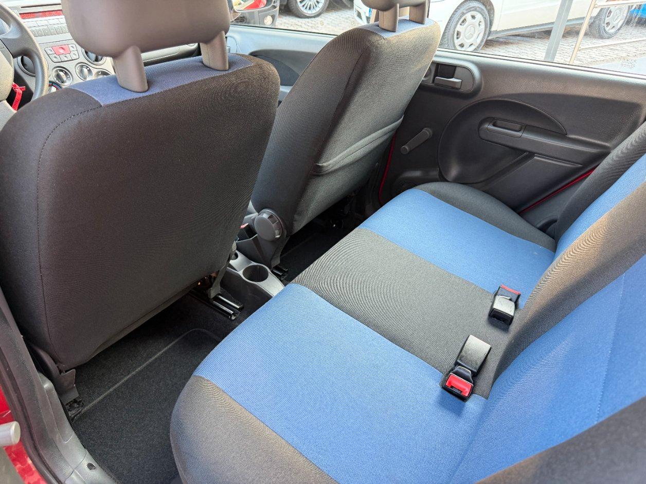 Fiat Panda 1.2 Emotion 69cv E5 IDONEA NEOPATENTATI