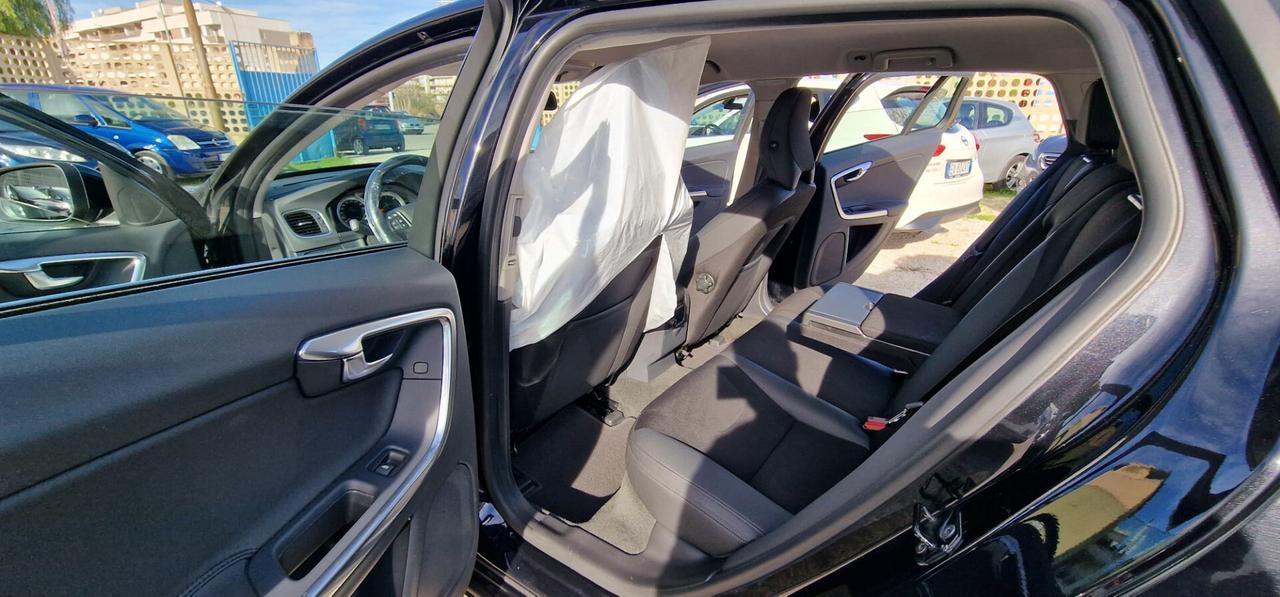 Volvo V60 D3 Geartronic Summum 2012 CRONO CASA MADRE