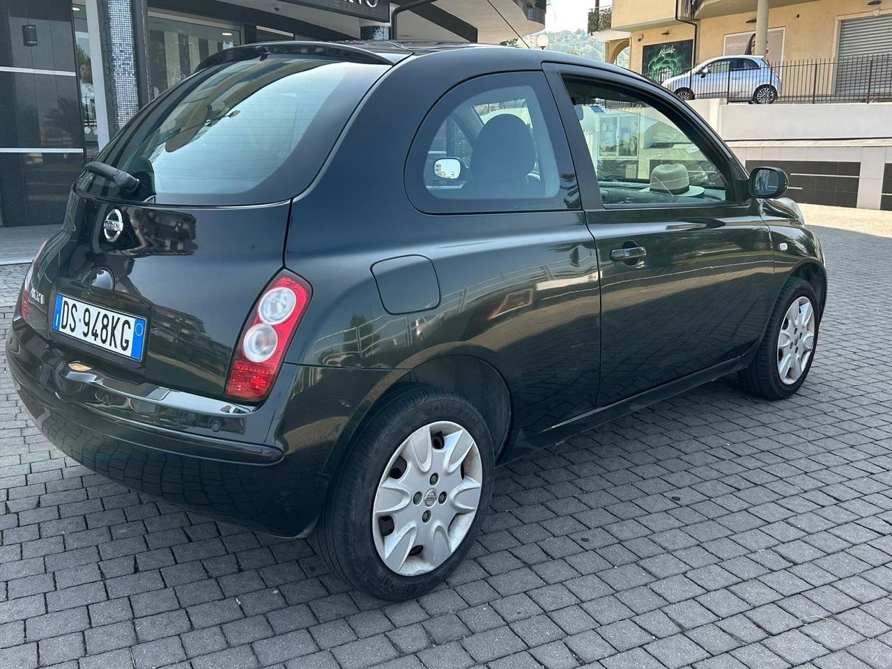 Nissan Micra 1.2 benz neopatentati