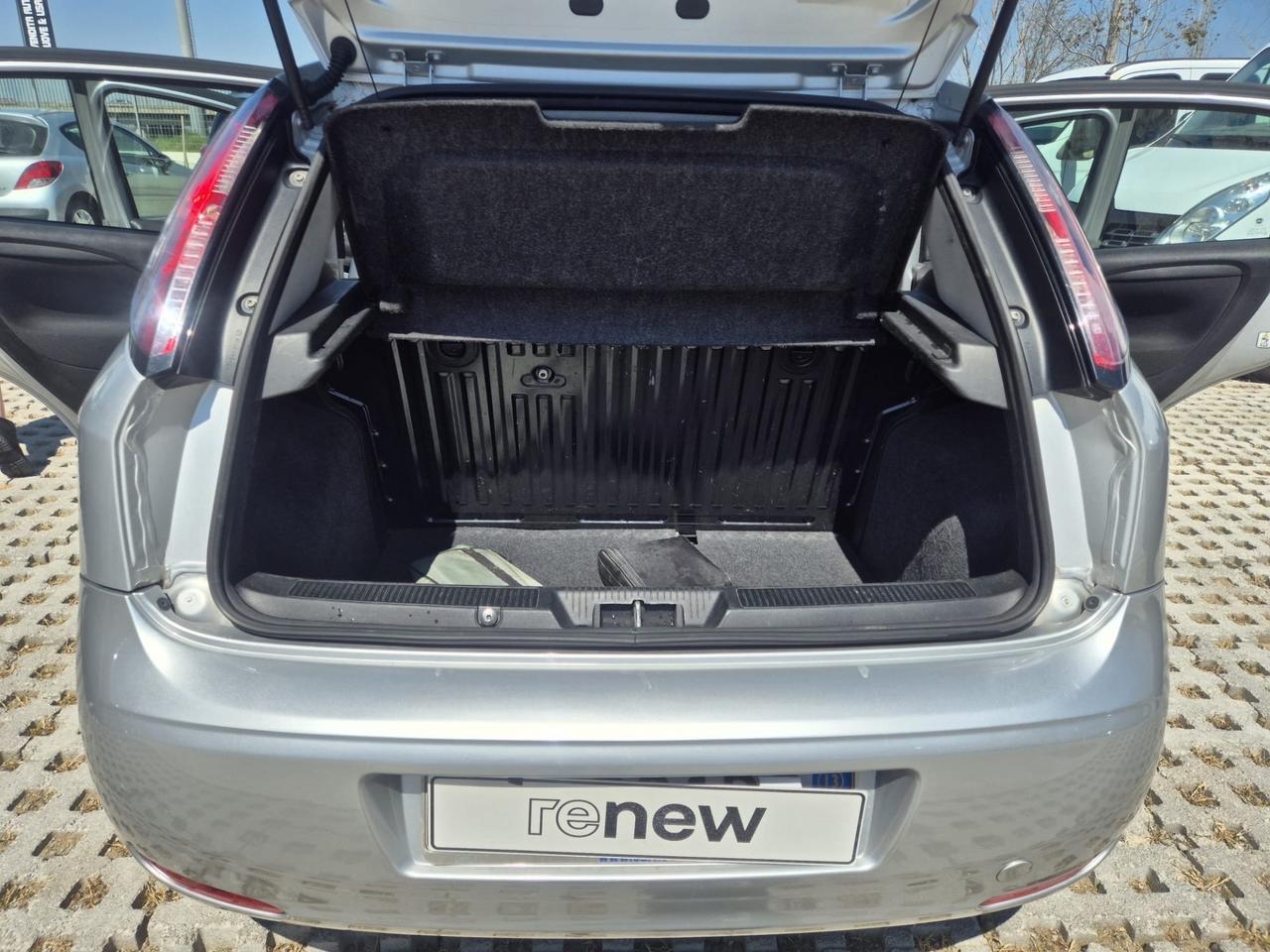 Fiat Punto 1.4 8V 5 porte Easypower Lounge GPL