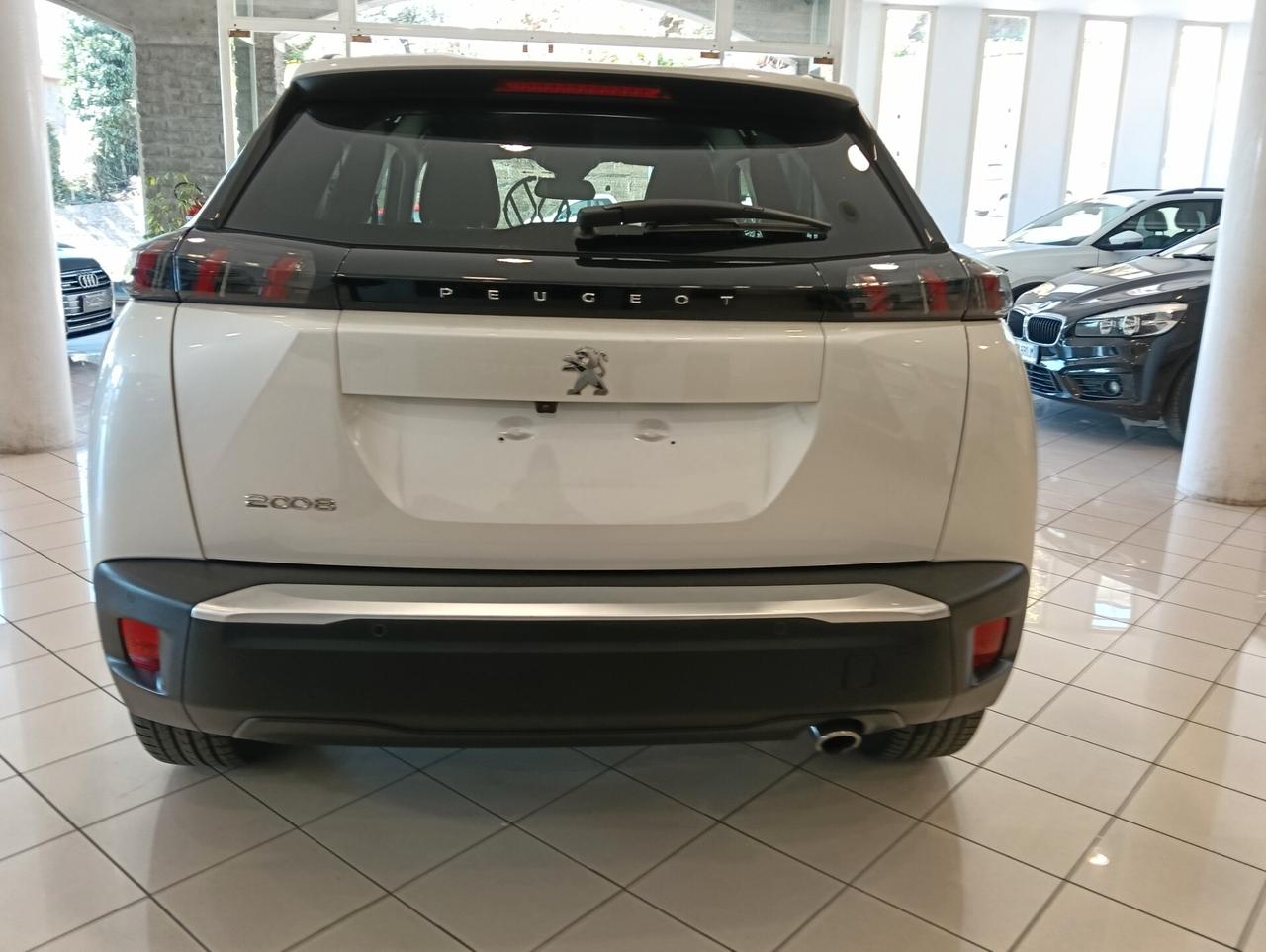 Peugeot 2008 BlueHDi 110 S&S Allure Pack