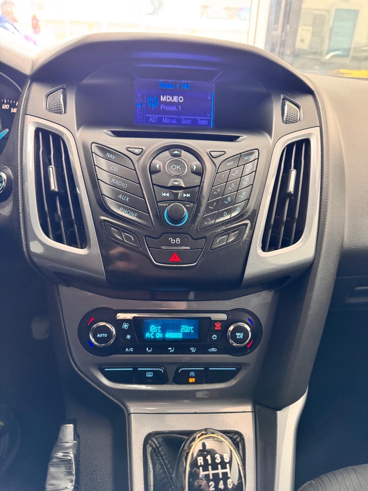 Ford Focus 1.6 TDCi 116 Cv 5P. Titanium - 11/2011