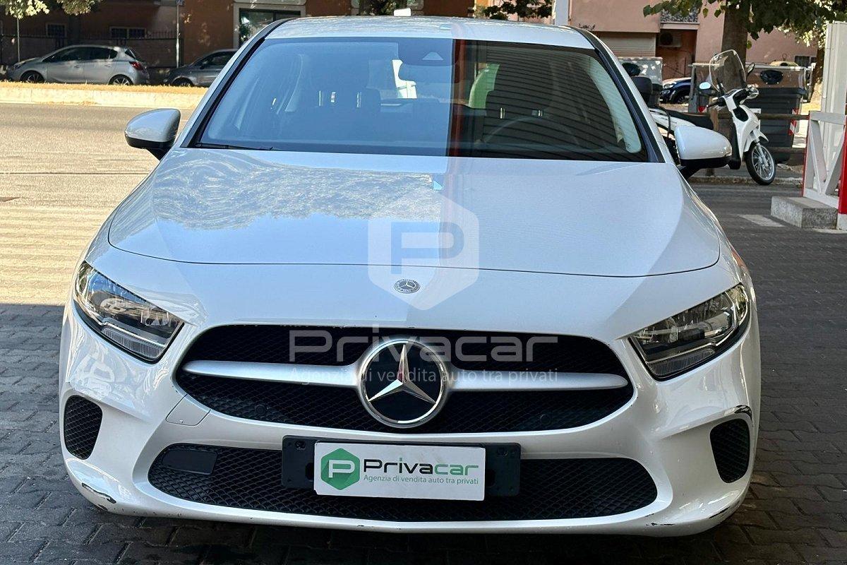 MERCEDES A 180 Automatic Business