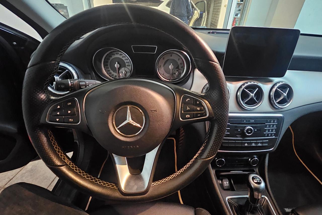 Mercedes-benz GLA 200 Premium TETTO APRIBILE