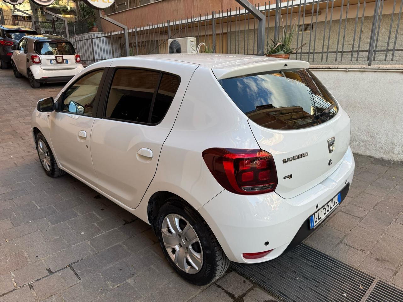 Dacia Sandero 0.9 tce 90cv GPL AUTOCARRO