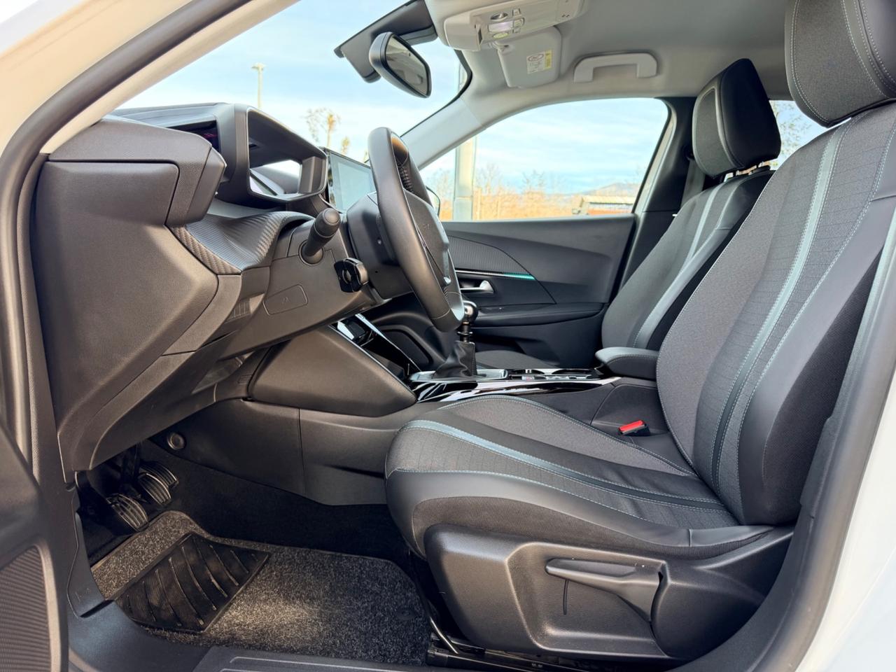 Peugeot 2008 BlueHDi 110 S&S Allure Pack