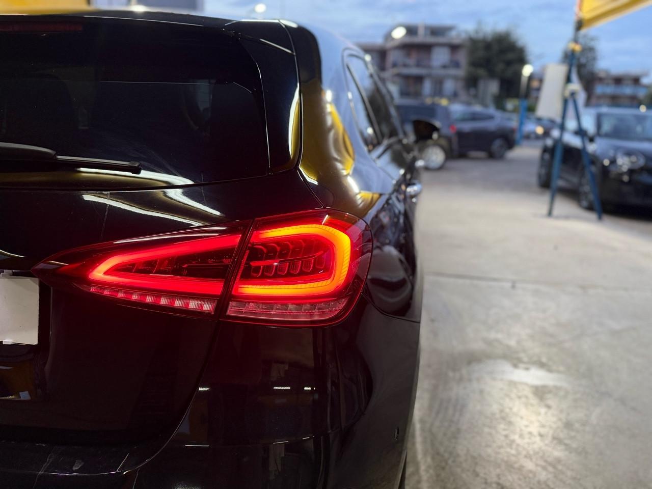 Mercedes-benz A 180 A 180 d Automatic Premium