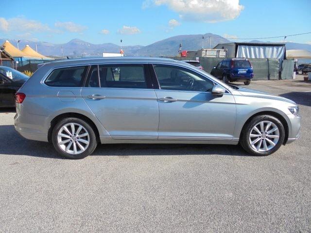 Volkswagen Passat Variant 1.6 TDI SCR DSG Business BMT