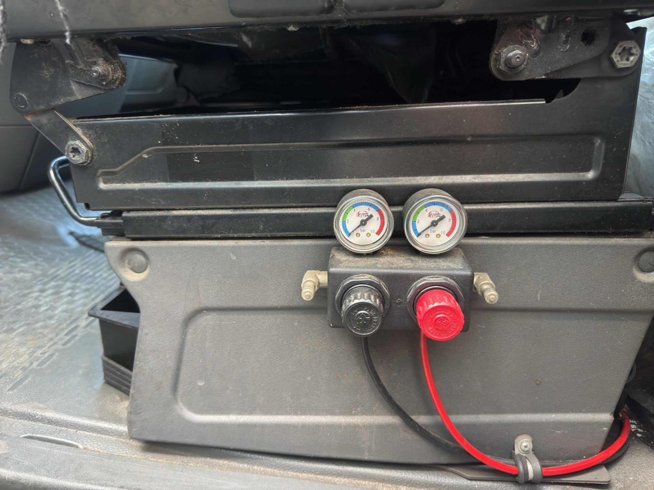 Iveco Daily 35 2.3 ISOTERMICO+FRIGO FNAX ATP+GANCIERE CARNI-