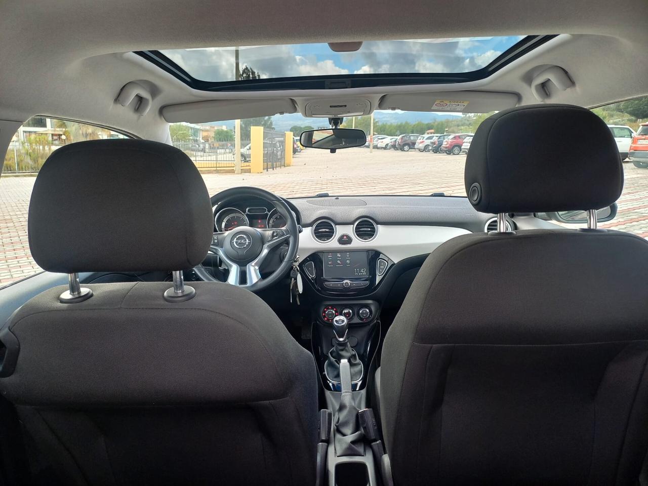 Opel Adam 1.2 70 CV Slam