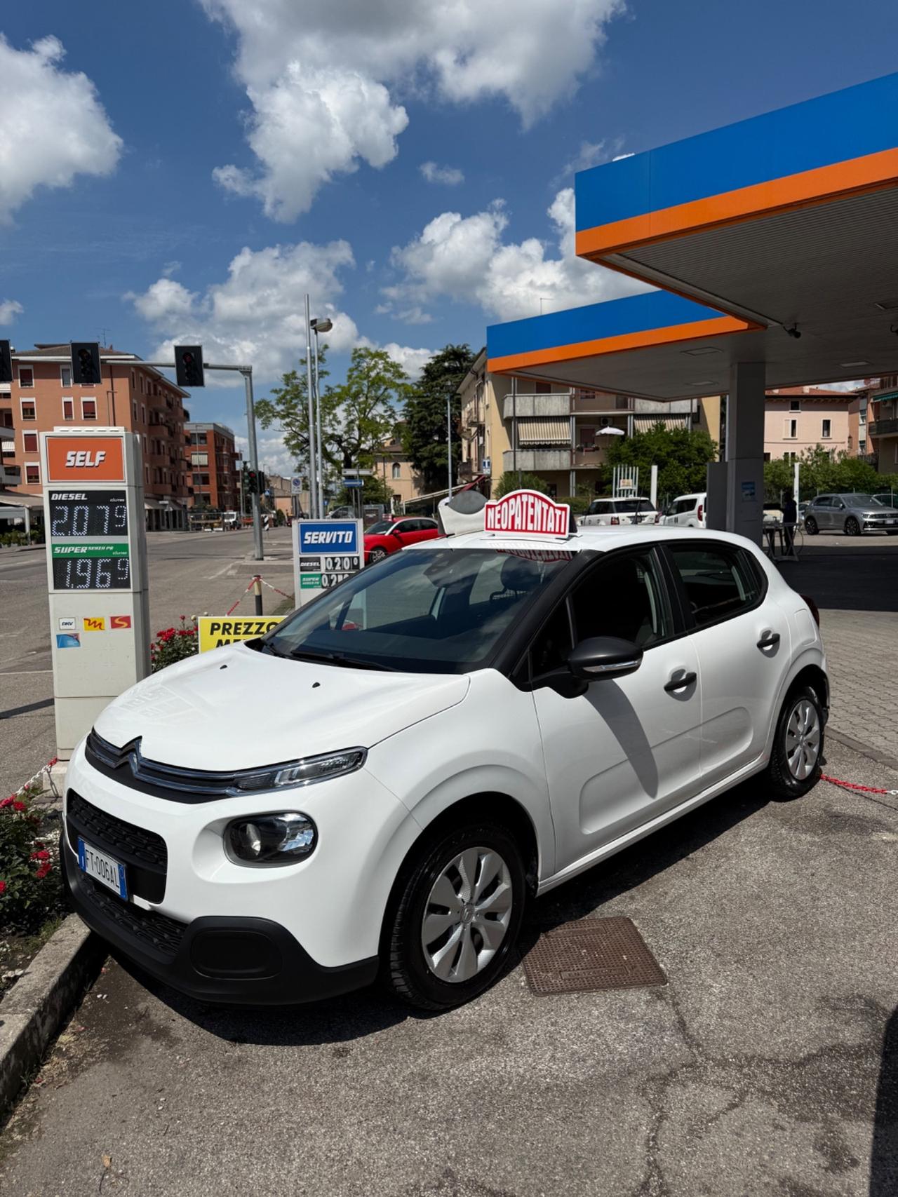 Citroen C3 BlueHDi 100 S&S Van Live