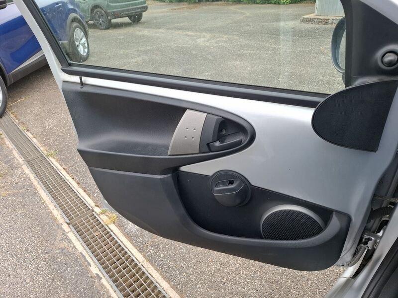 Toyota Aygo Aygo 1.0 12V VVT-i 5 porte Active Connect