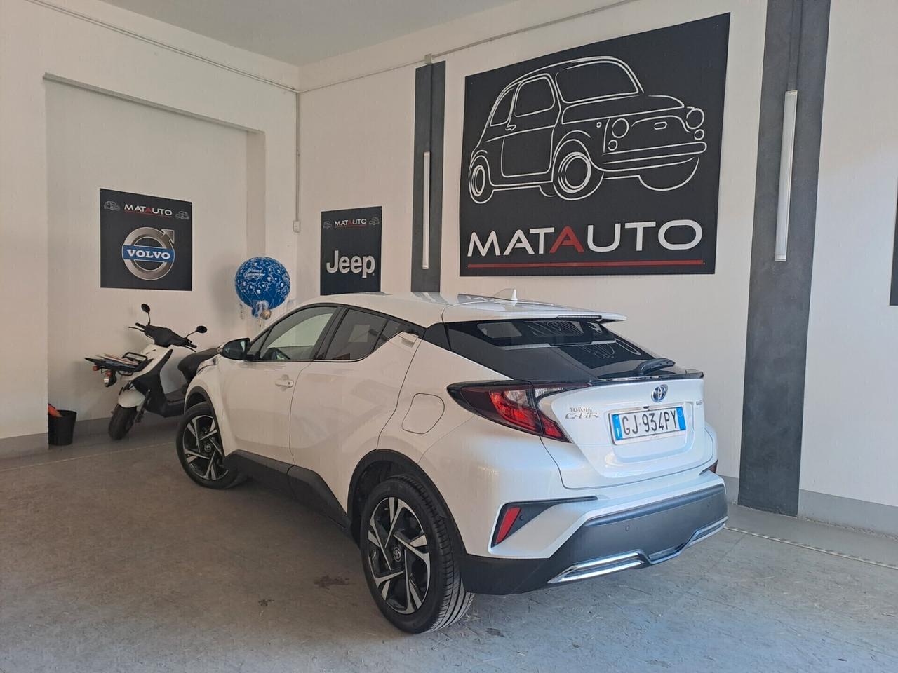 Toyota C-HR 2.0 Hybrid E-CVT Morebusiness CV 184