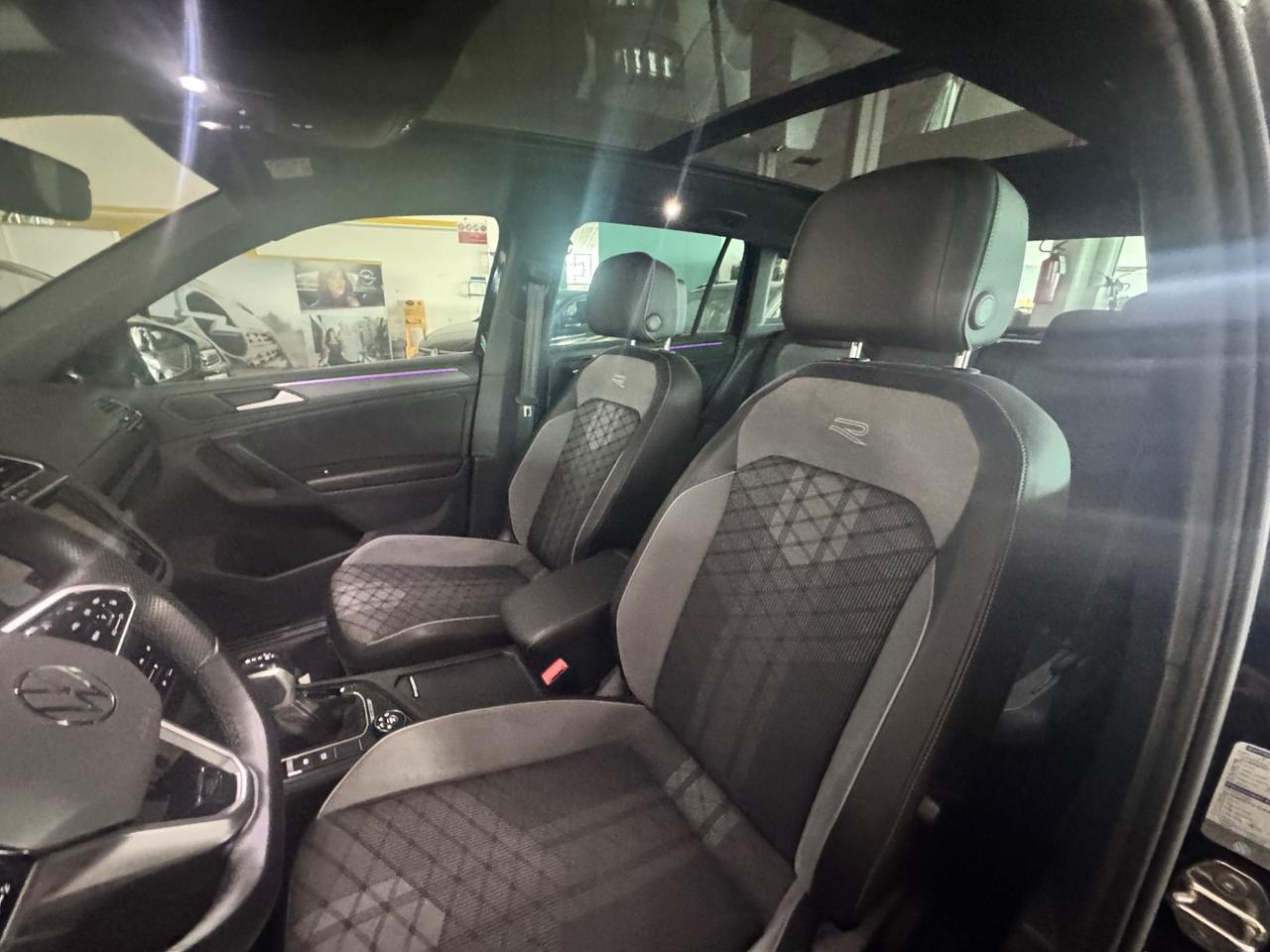 Volkswagen Tiguan 2.0 TDI 200 CV SCR DSG 4MOTION R-Line