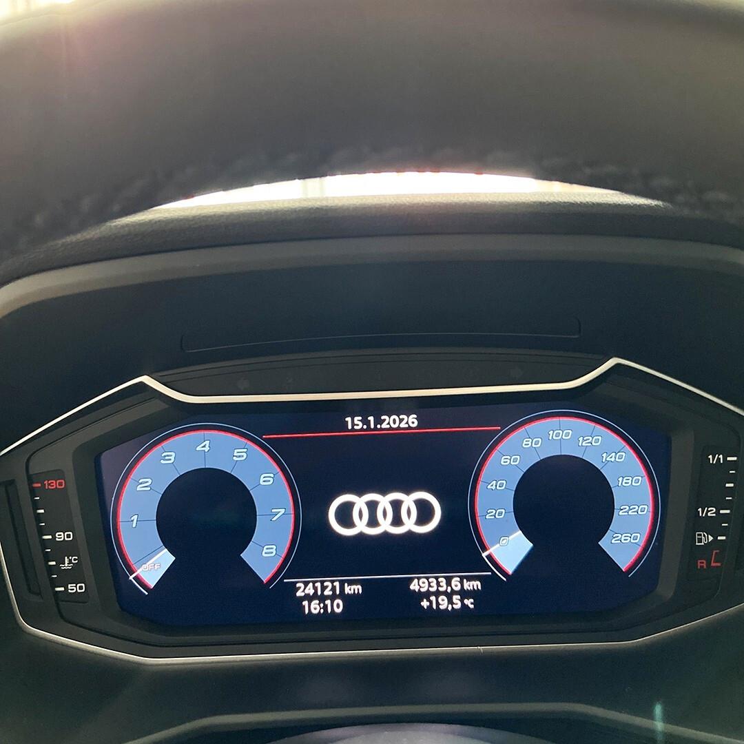 Audi A1 SPB 30 TFSI S tronic Identity Black