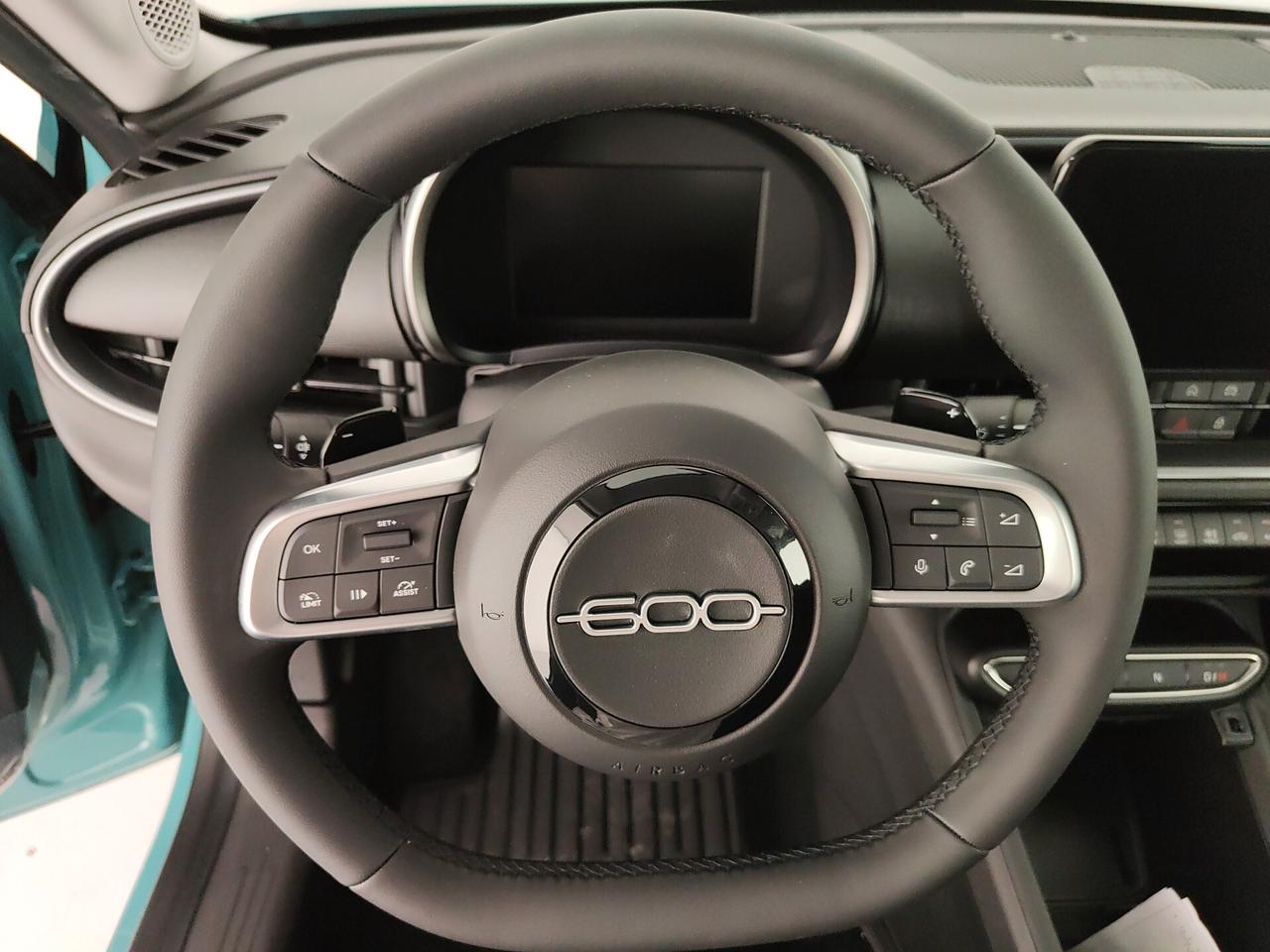 Fiat 600 Hybrid 110 CV DCT MHEV Business