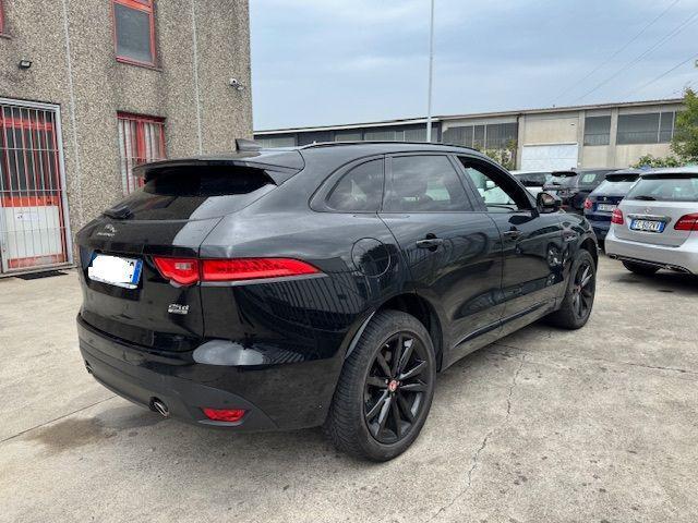 JAGUAR F-Pace 2.0 D 240 CV AWD aut. R-Sport
