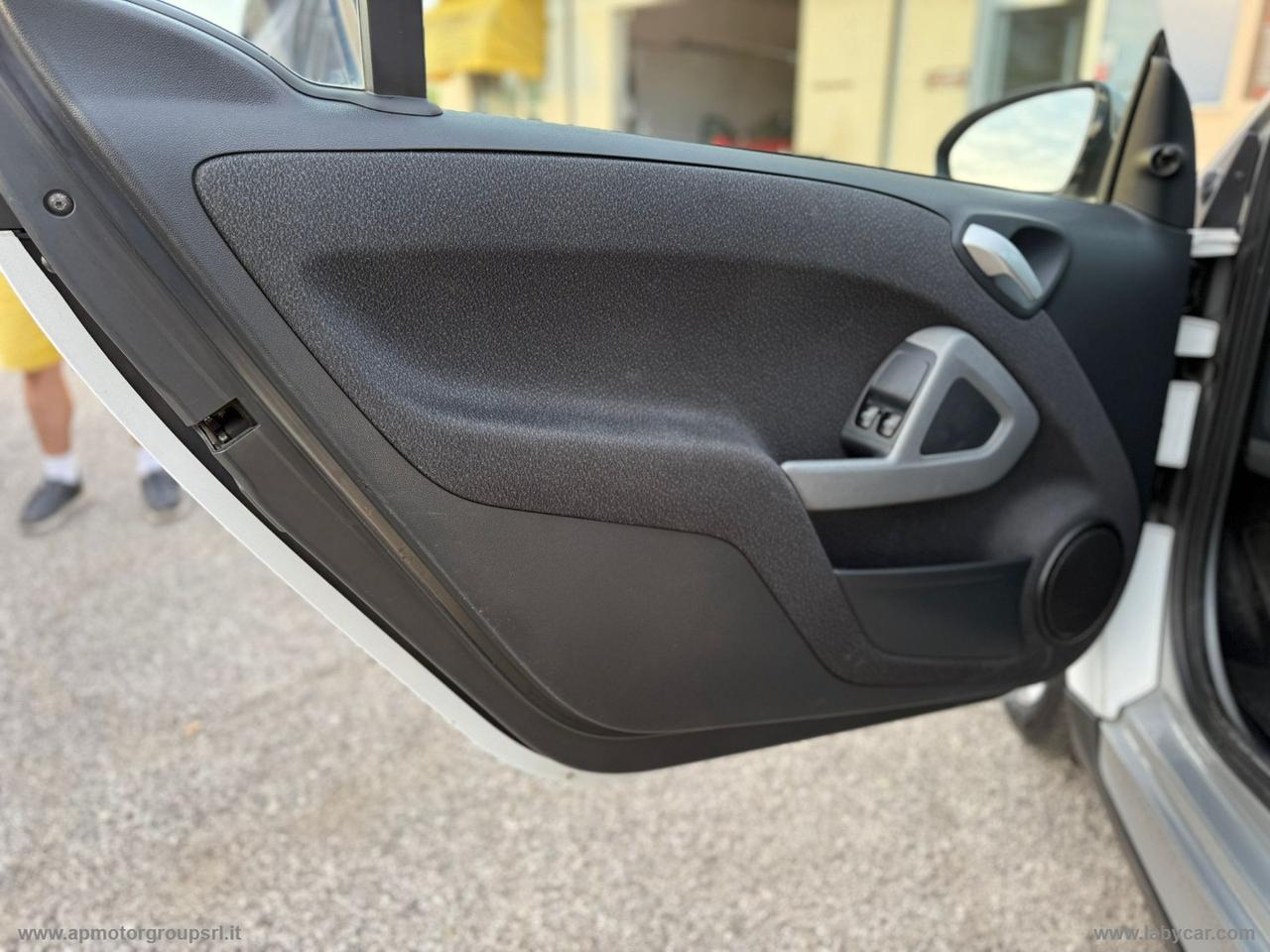 SMART fortwo 1000 52 kW COUPE PULSE