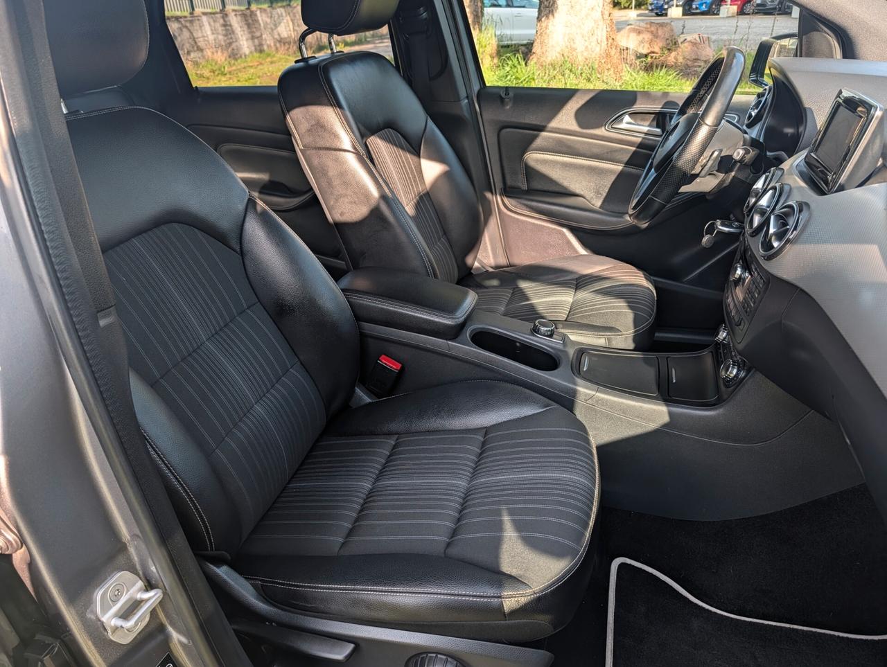 Mercedes-benz B 250 BlueEFFICIENCY Premium