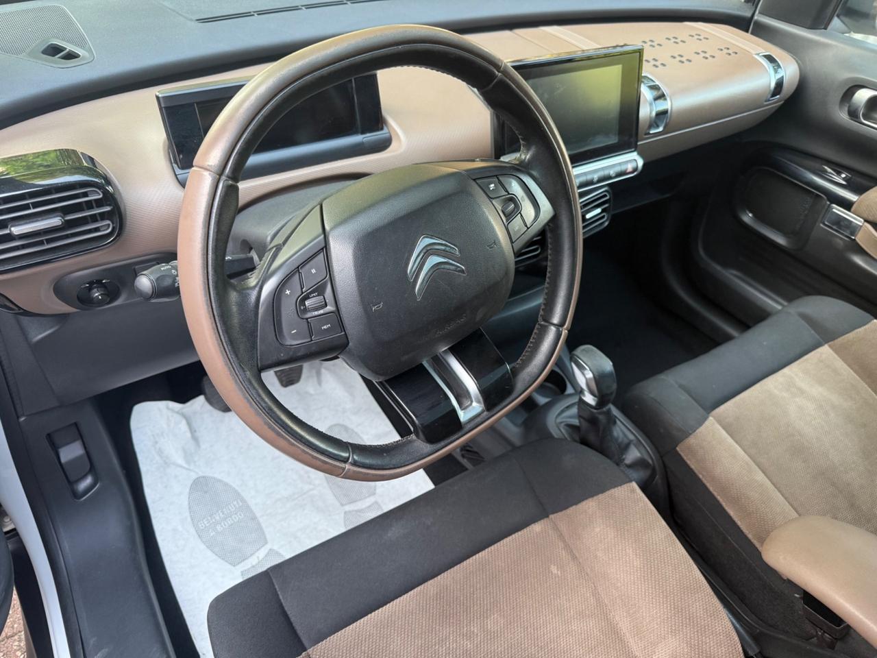 Citroen C4 Cactus PureTech 82 Shine Edition