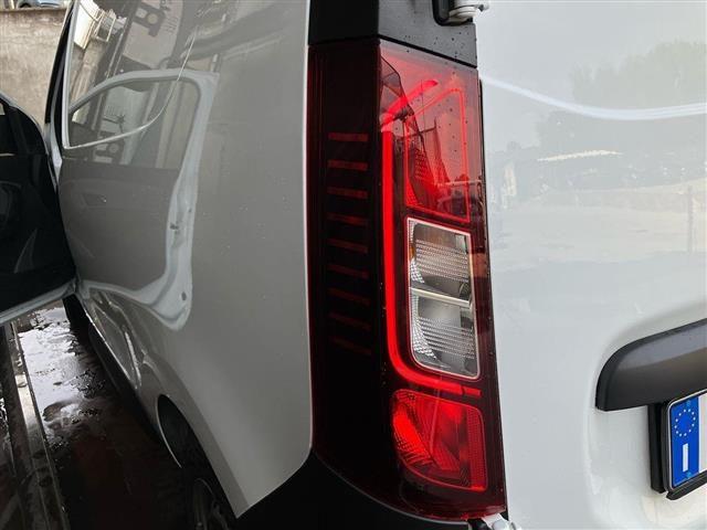 RENAULT Express van 1.3 TCe Fap 100cv Euro 12.200 + iva