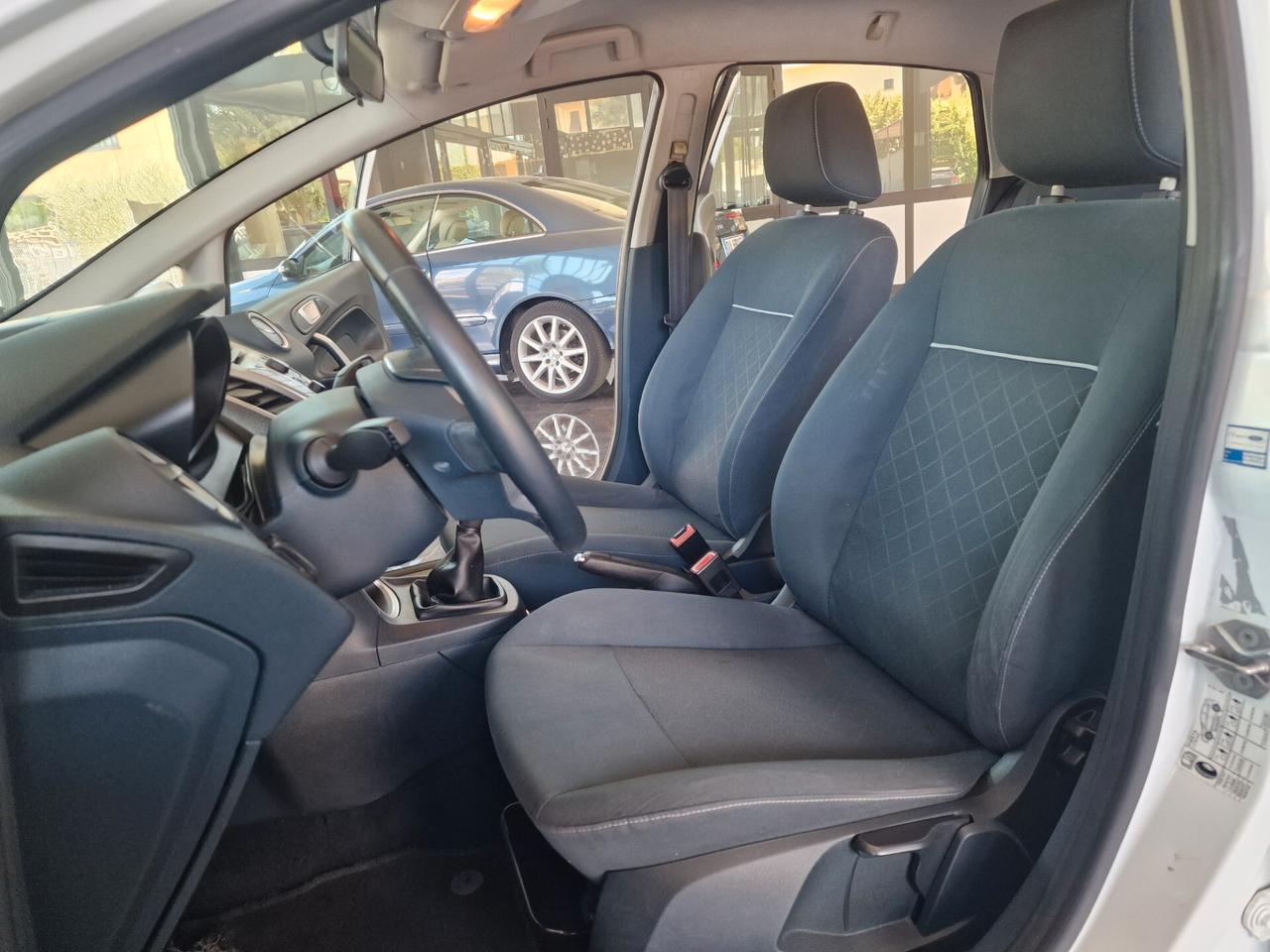Ford Fiesta 1.4 5 porte Bz.- GPL Titanium