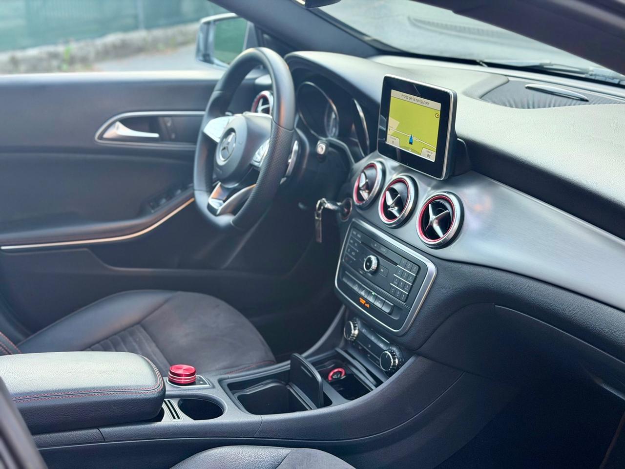 Mercedes-benz CLA 200 CDI S.W. Premium Plus AMG
