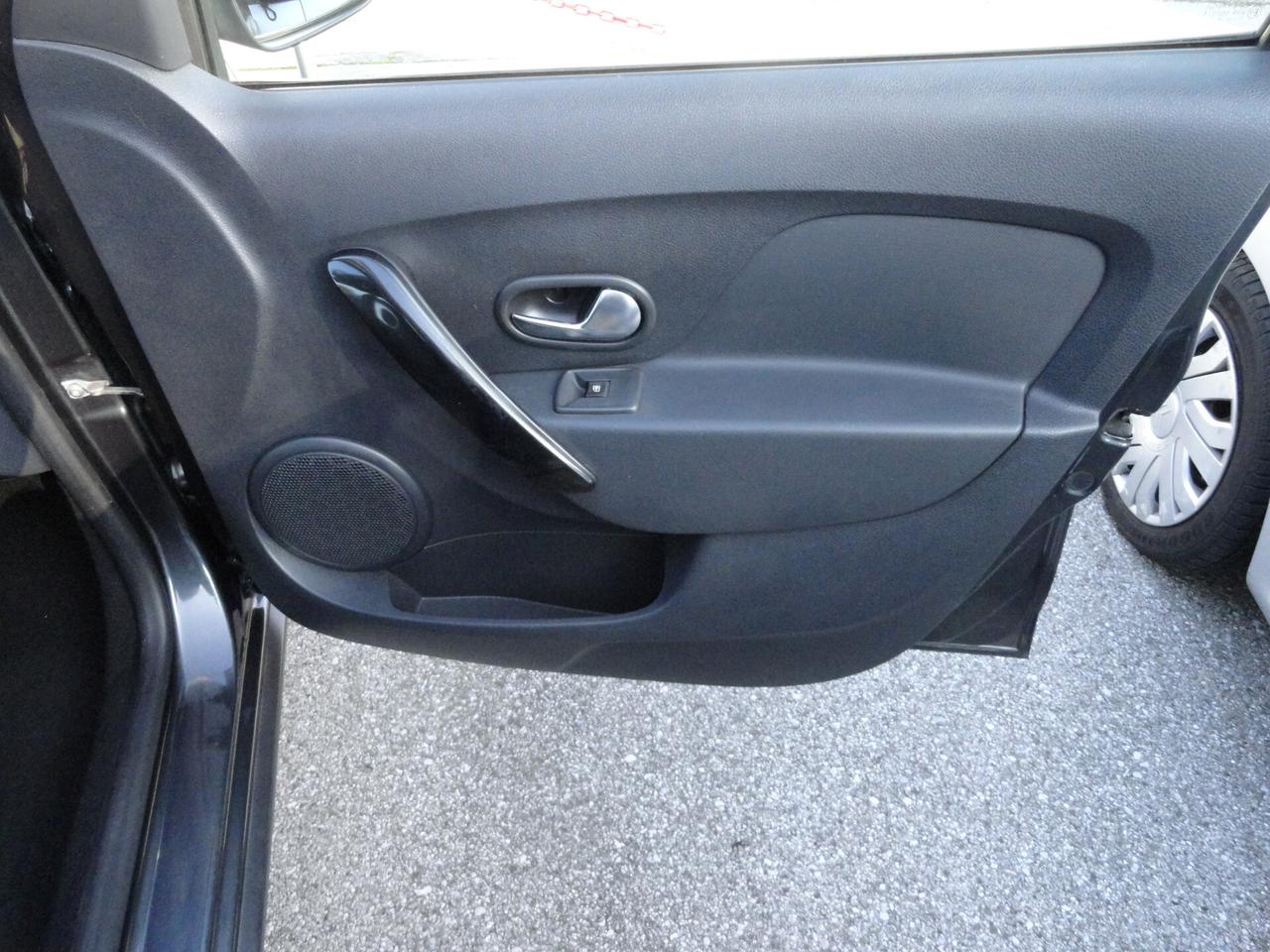 Dacia Sandero 1.5 dCi 8V 90CV Start&Stop Serie Speciale Wow