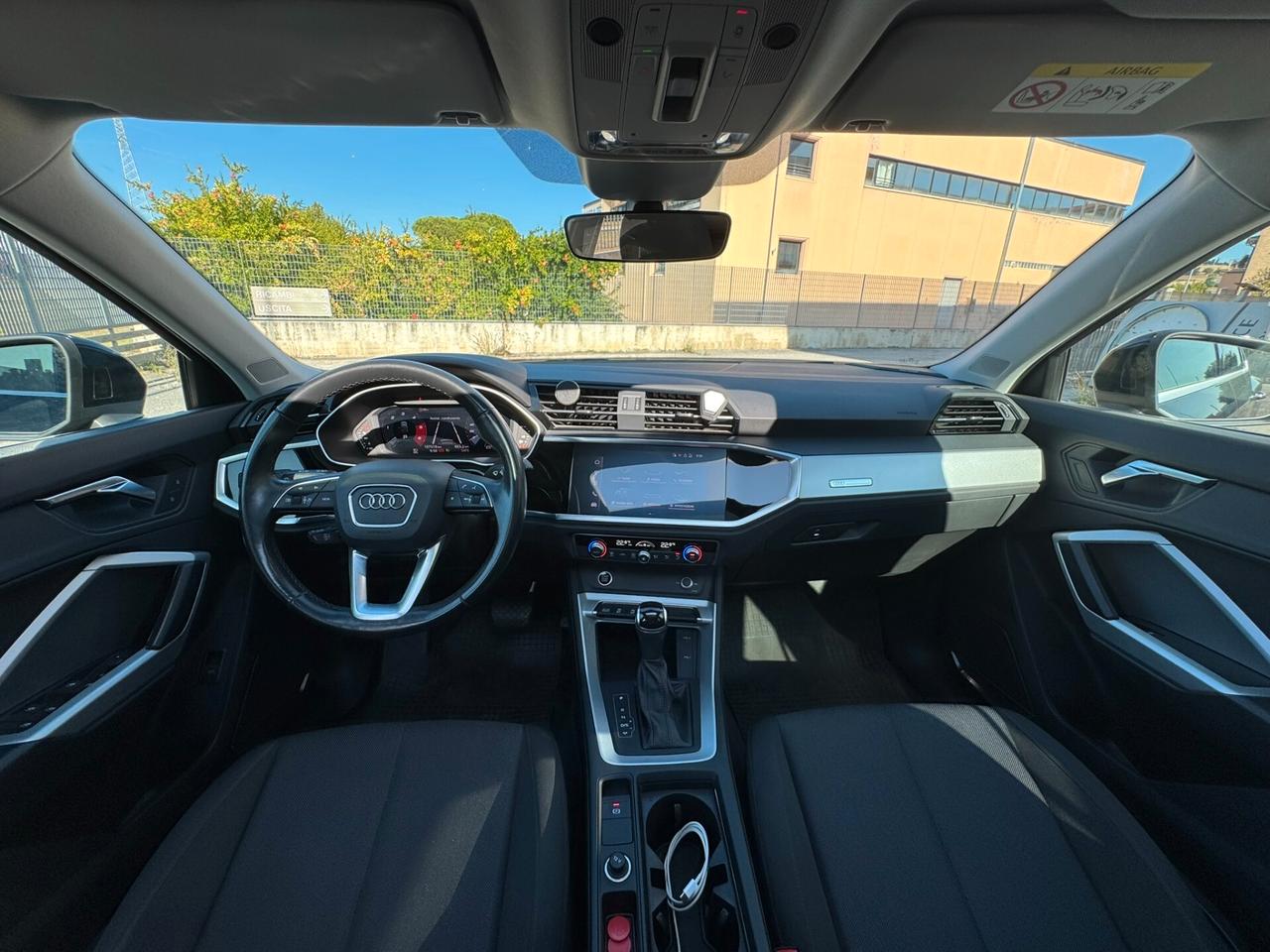 Audi Q3 SPB 150cv TDI S tronic Tetto Apribile
